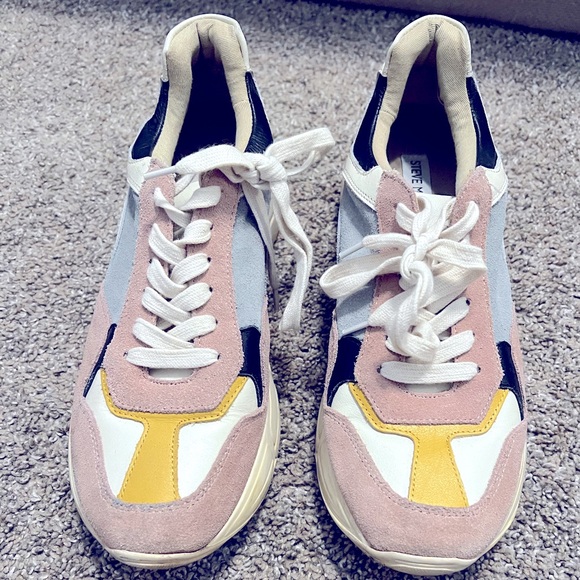 Steve Madden suede/leather color black sneakers size 10 - Picture 2 of 3